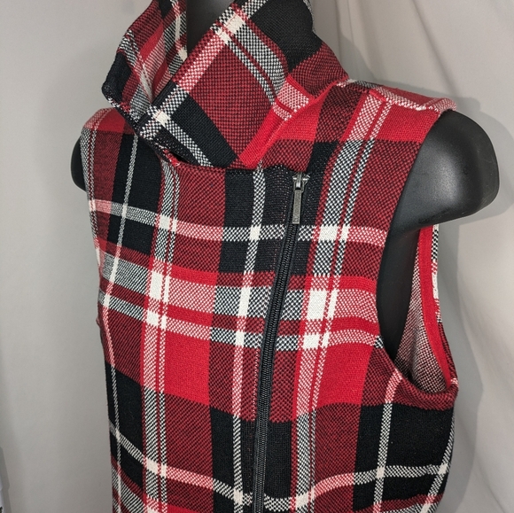 Chaps Plaid Moto Sweater Vest - Picture 4 of 7
